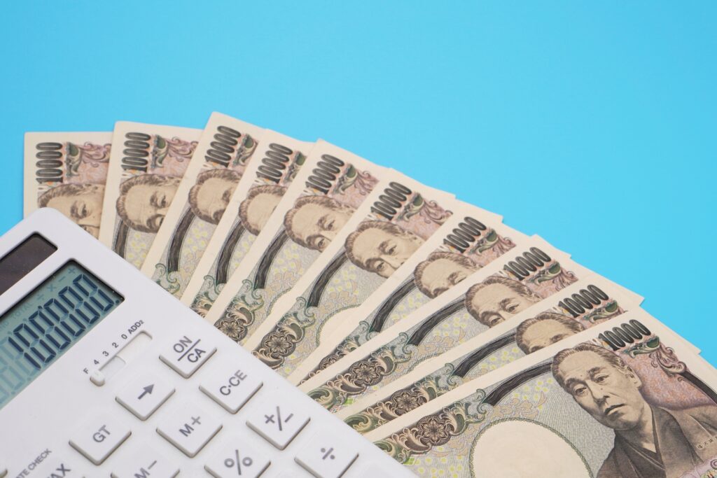 一般人がブログ収入で生活できるのか？